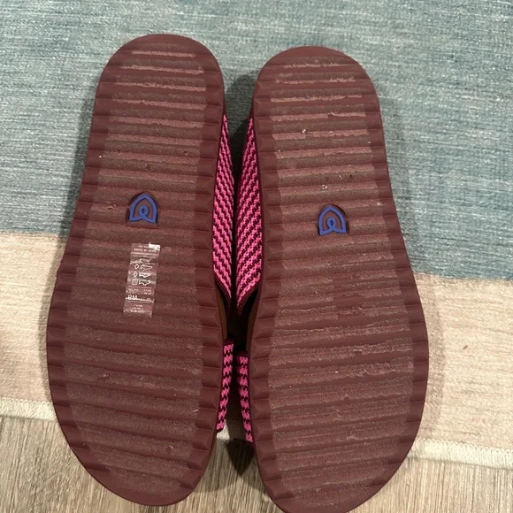 Rothy’s The Weekend Slide perfect condition! - Picture 3 of 3